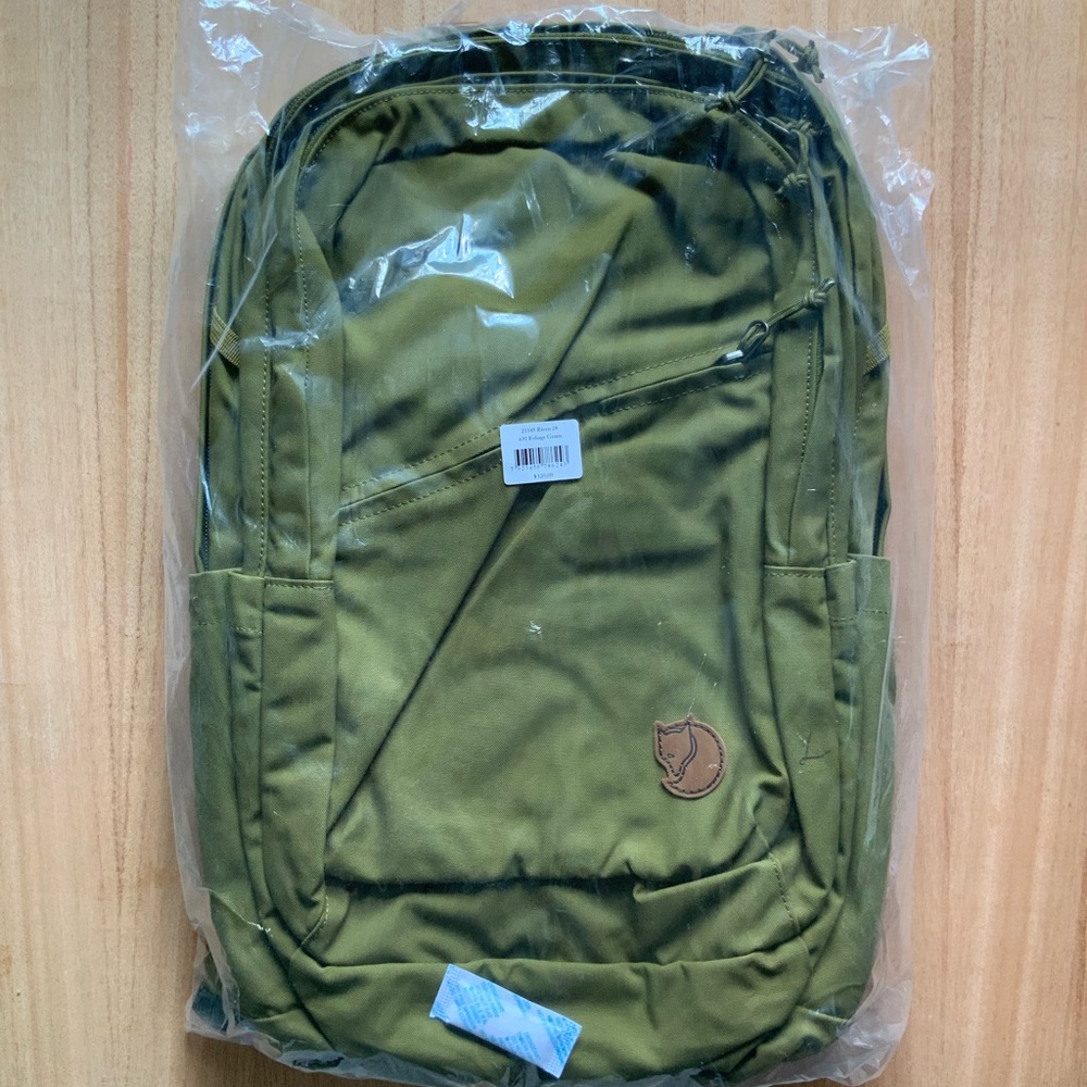 Fjällräven Räven 28L Backpack - 631 Foliage Green